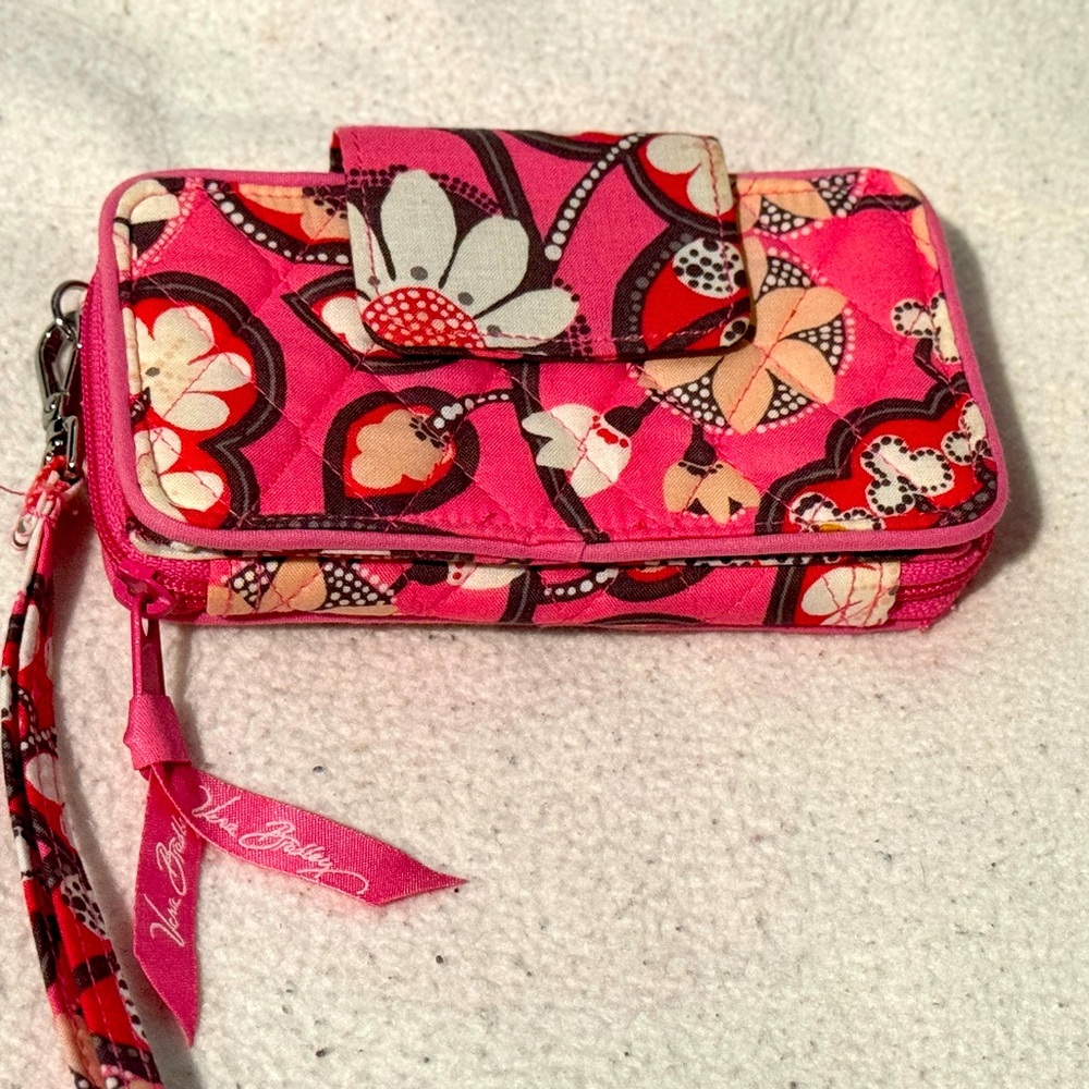 EUC Vera Bradley Pink Floral Wallet